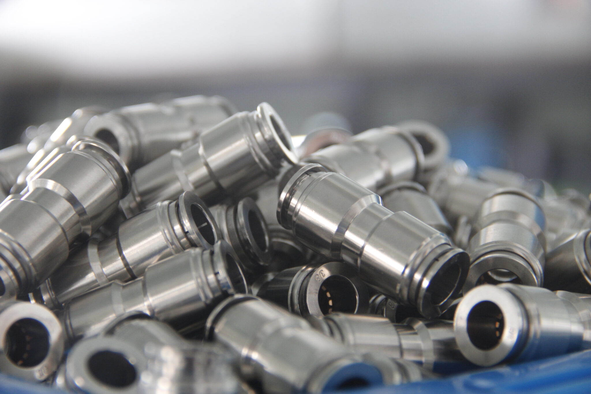 How to Properly Store and Handle Pneumatic Fittings and Tubing? - Ideal ...